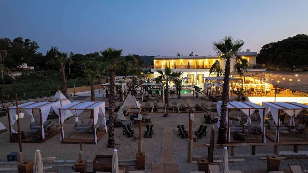 Linari Sea Suites