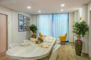 Quality Suites Choisy Orly Airport