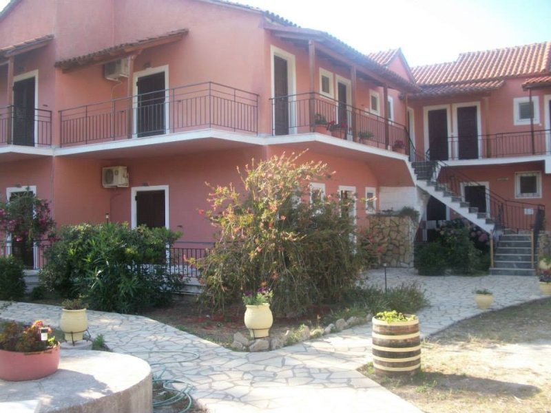 Villa Rossa Vasilis Studios