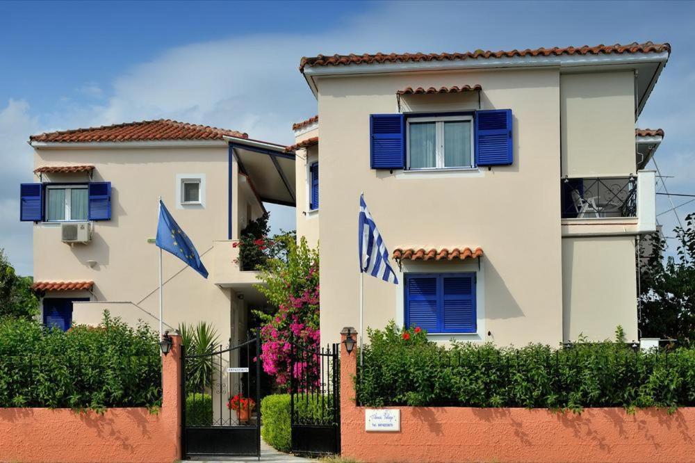 Anesis Village Studios & Apartments