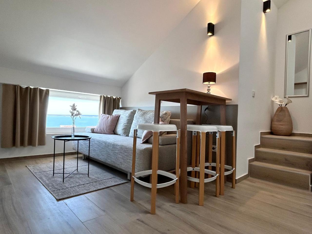 Deluxe Villa No 10