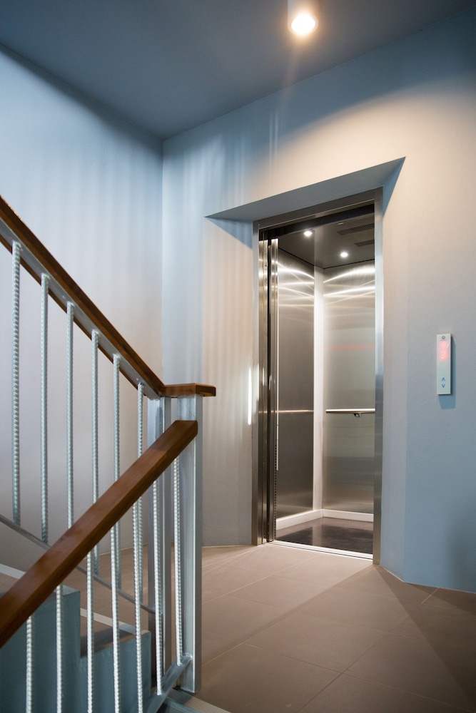 Inest Poshtel Hostel