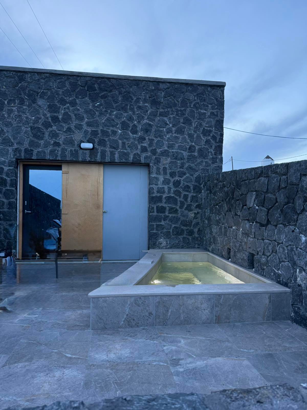 Santorini Cave Luxury Suites