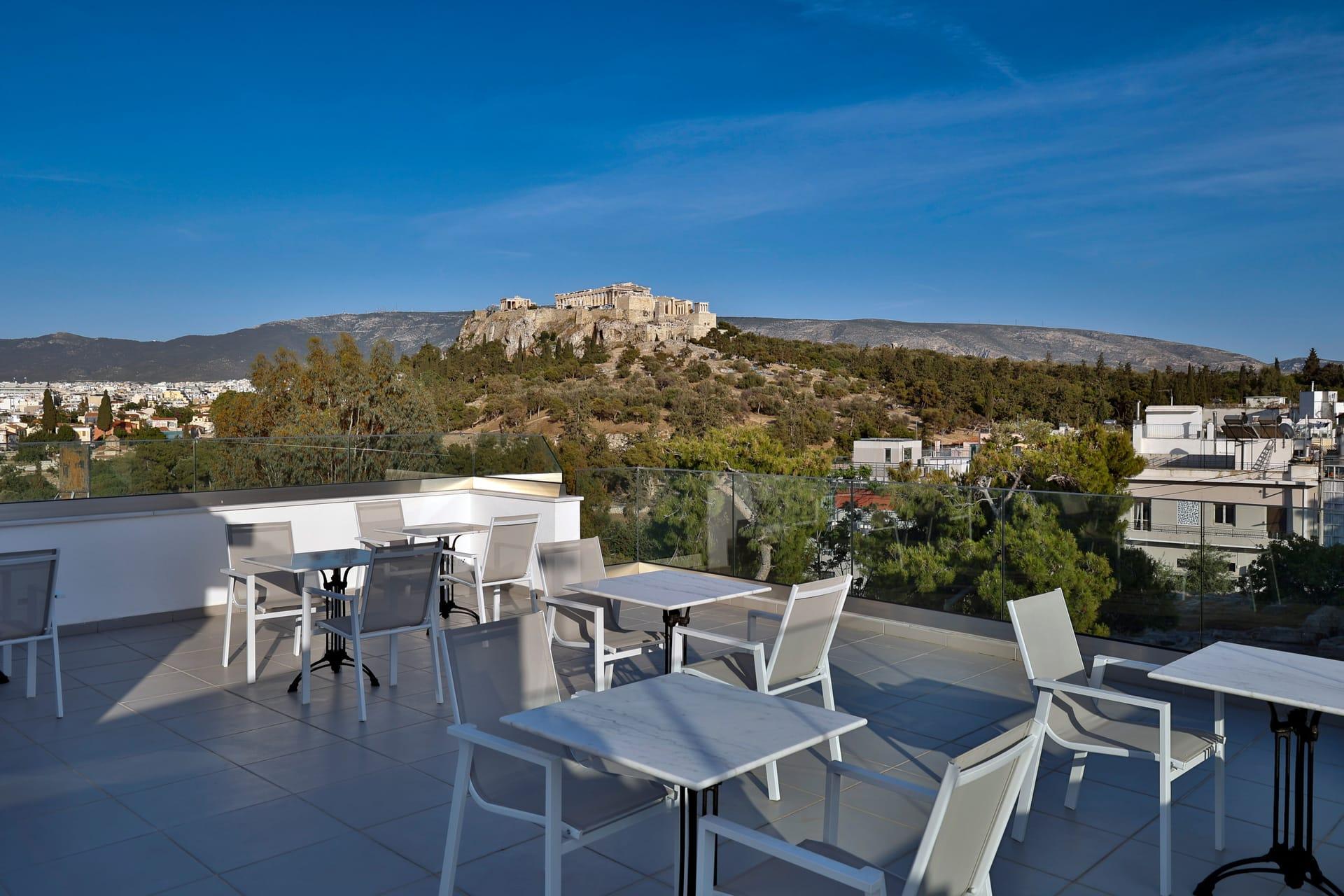 Parthenon Rooftop Luxury Apartments by Live & Travel