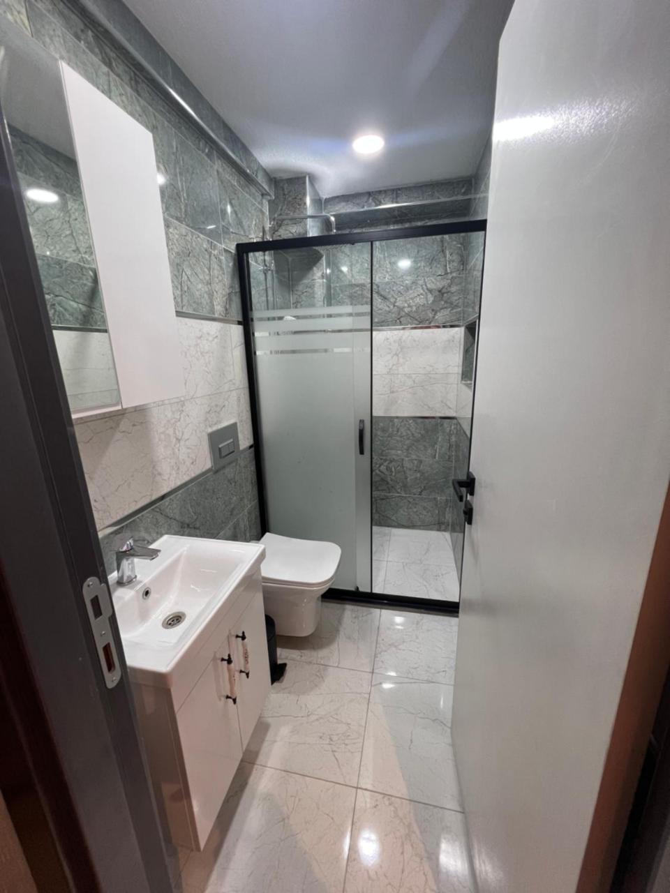 Feycem Suites Hotel