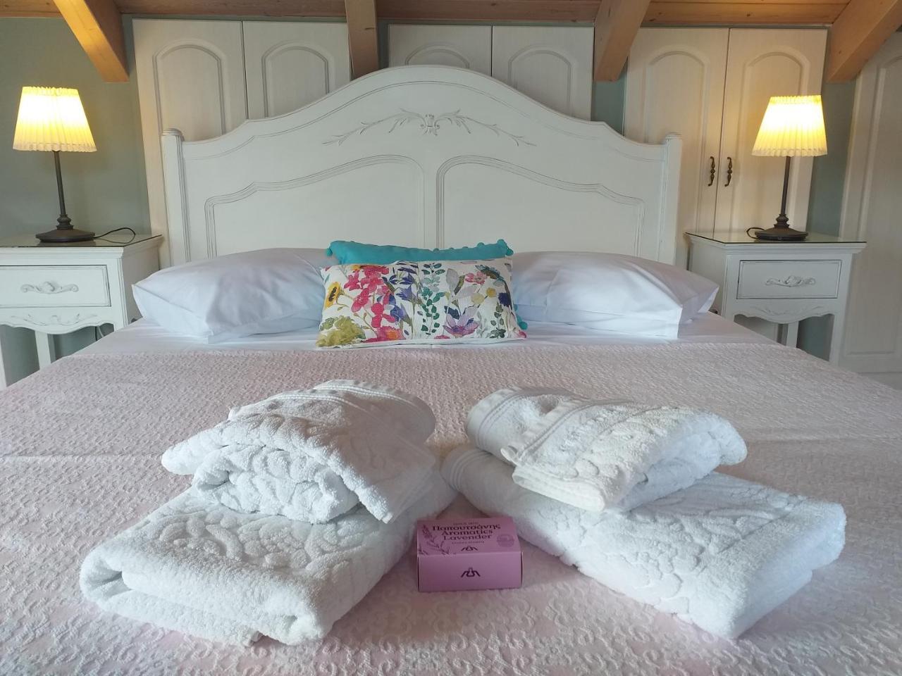 Margarita's Attic-the Suite Loft
