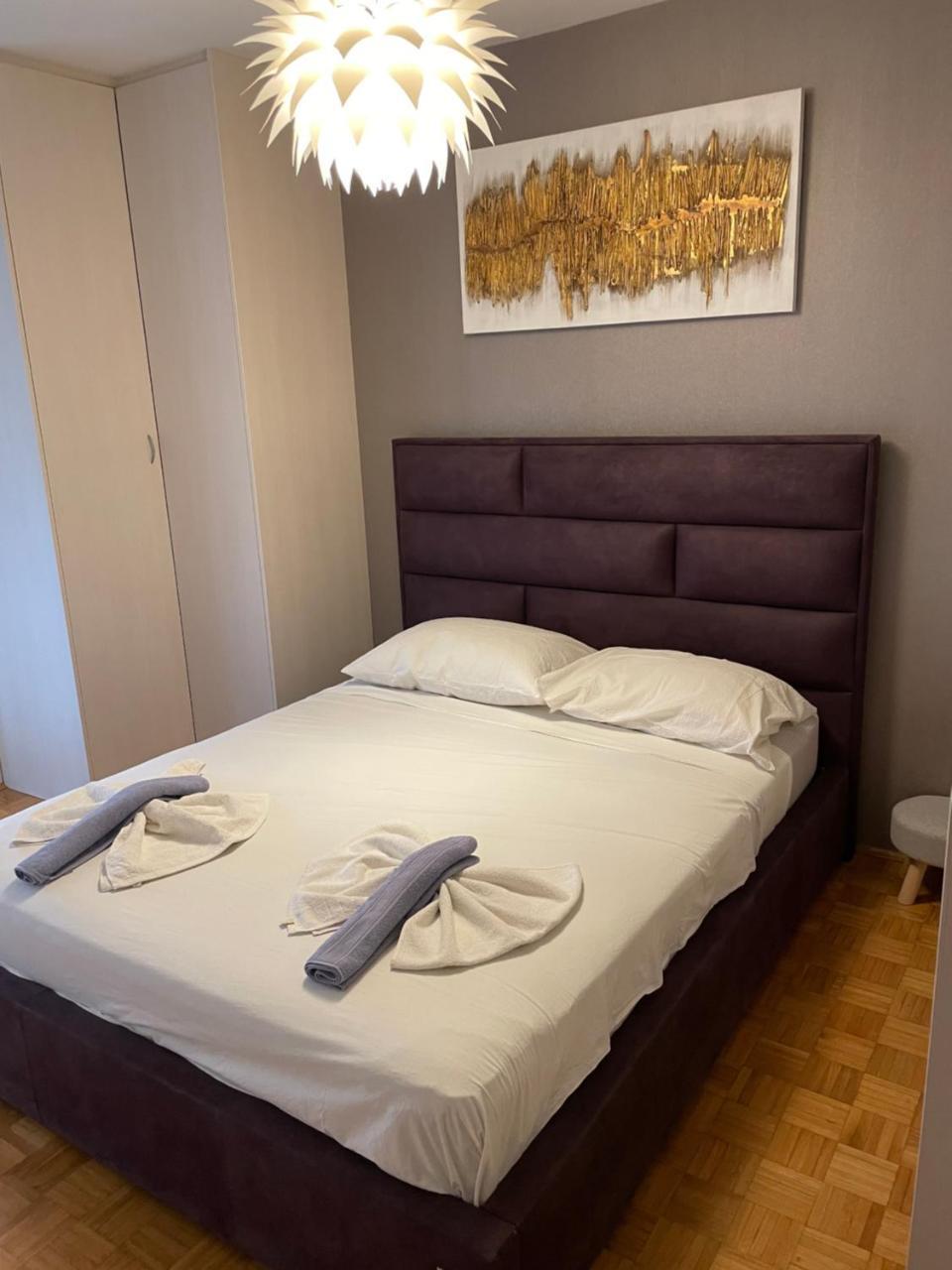 Apartment by The Center