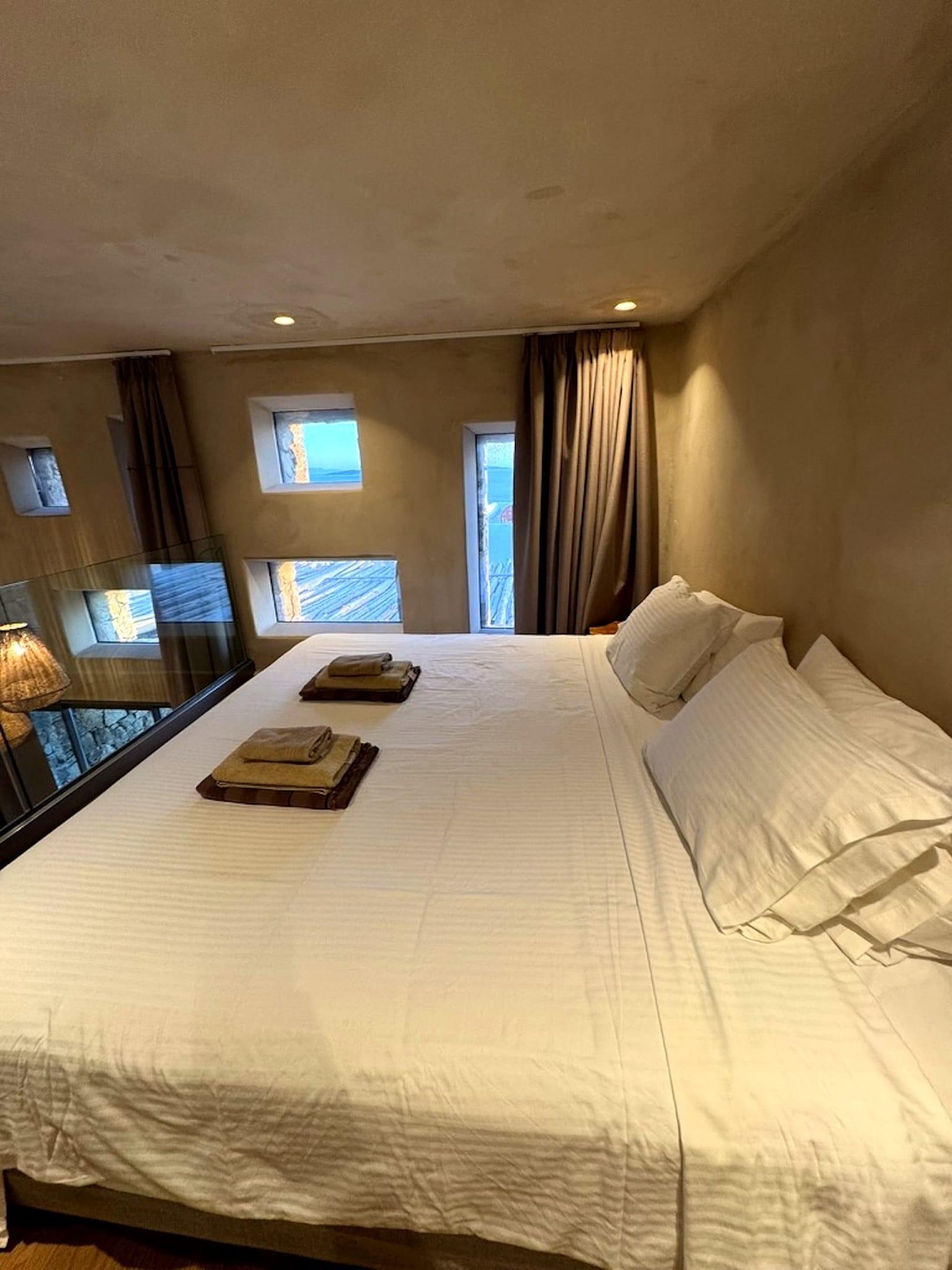 Ria Mar Villas & Suites by Live & Travel