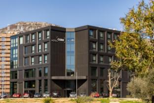 Hotel Cube