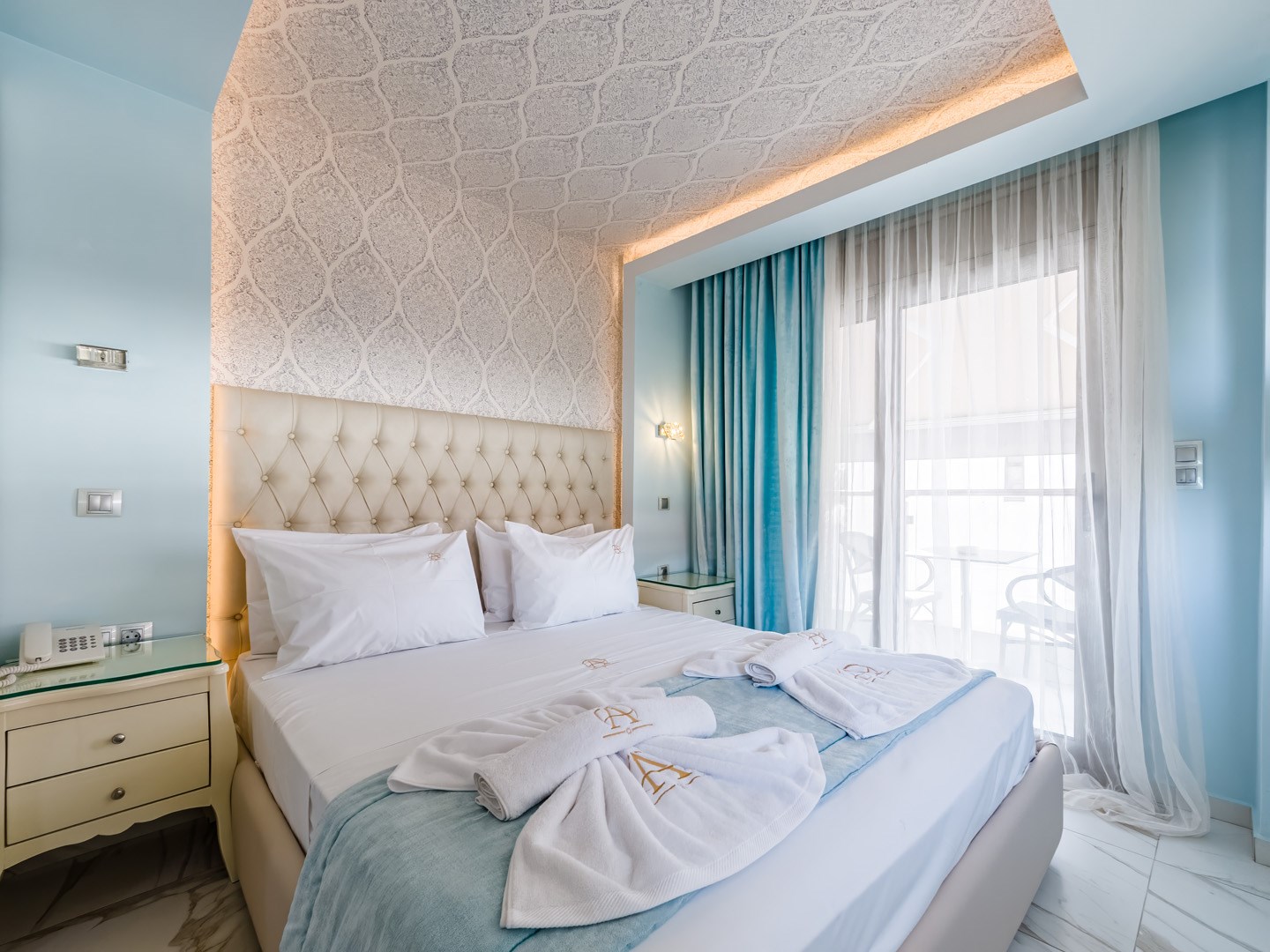 Alpha Luxury Suites