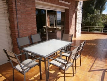 Bed & Bcn Hills House