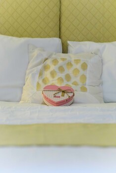 St.peter's Mirror Romantic View