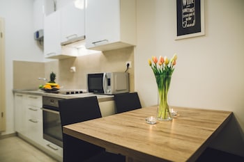 Temple Luxury Apartments & Rooms