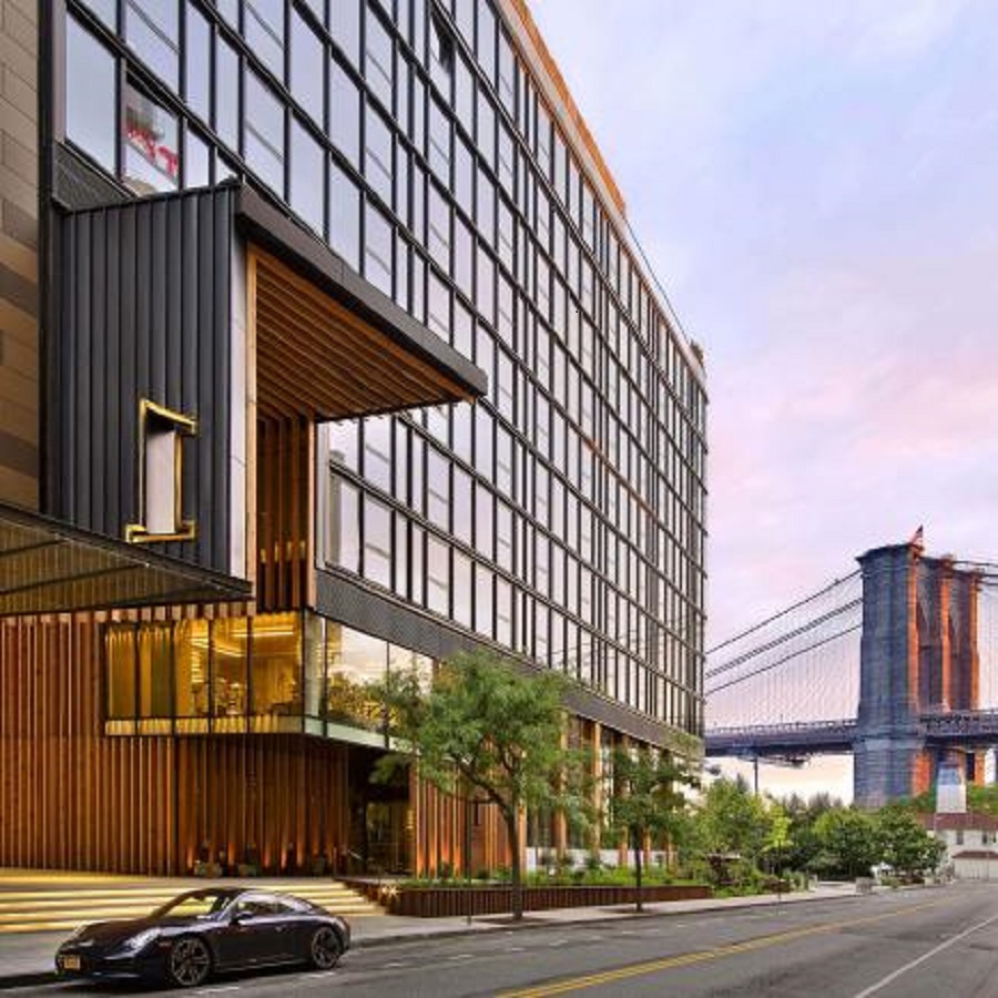1 Hotel Brooklyn Bridge