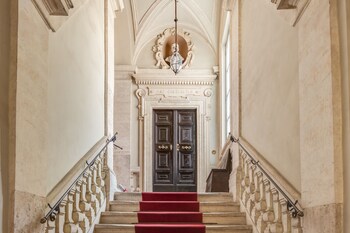 Costaguti Experience