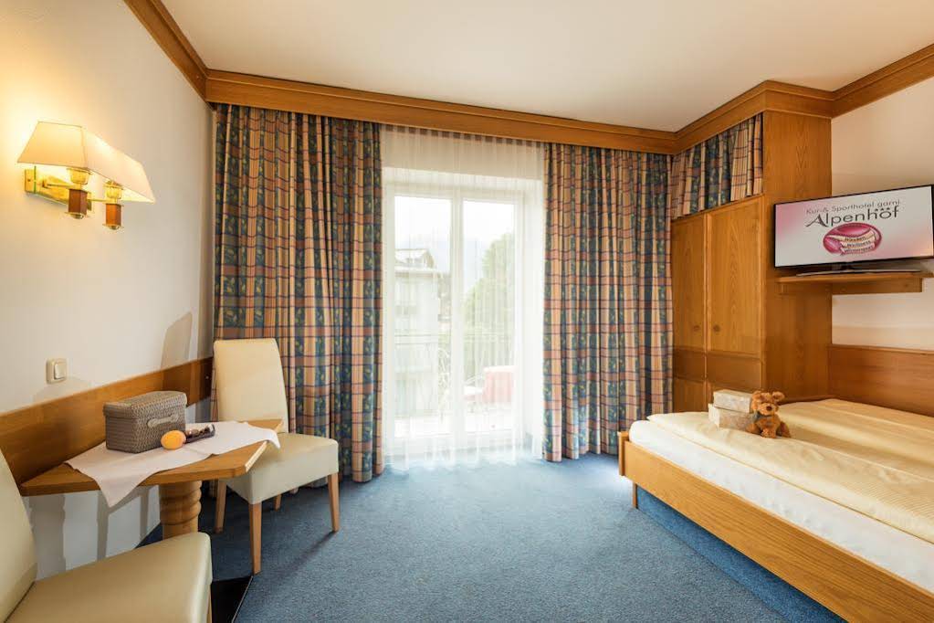 Kur Und Sporthotel Garni Alpenhof