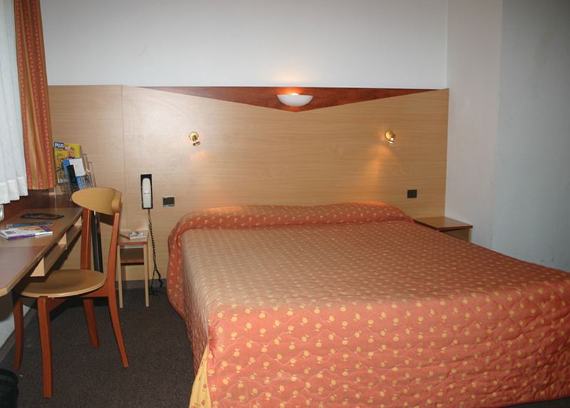 Kyriad Cannes Ouest Mandelieu