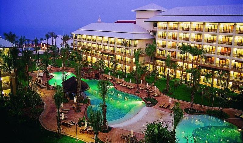 Ravindra Beach Resort