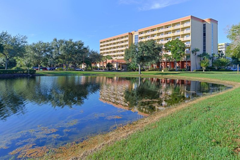 Crowne Plaza Orlando - Lake Buena Vista