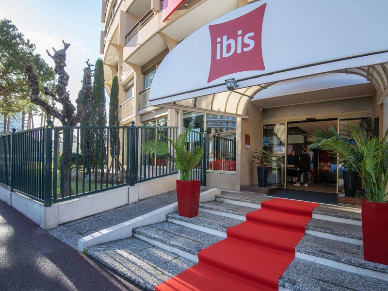 Hôtel Ibis Cannes Plage La Bocca