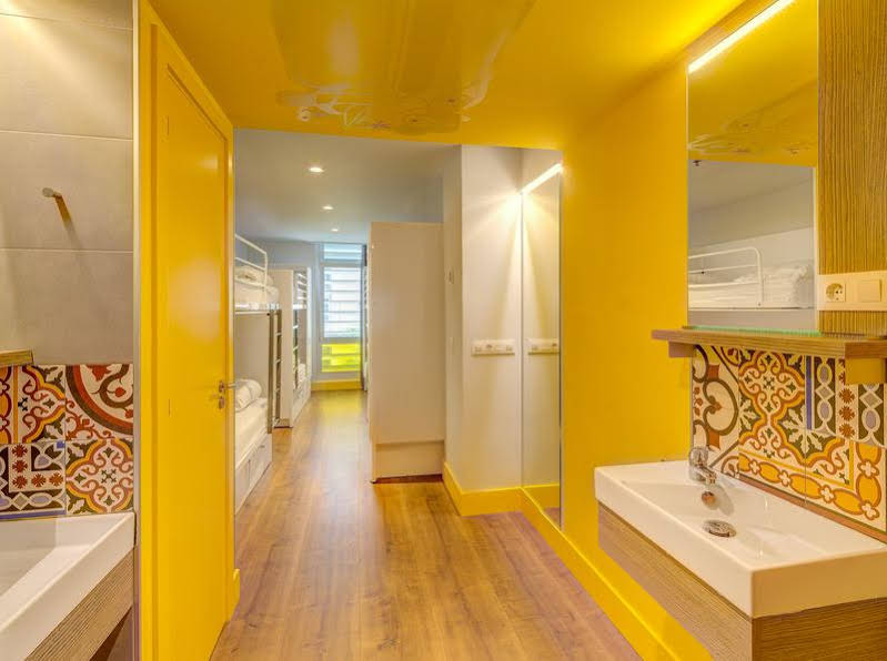 Generator Barcelona Hostel