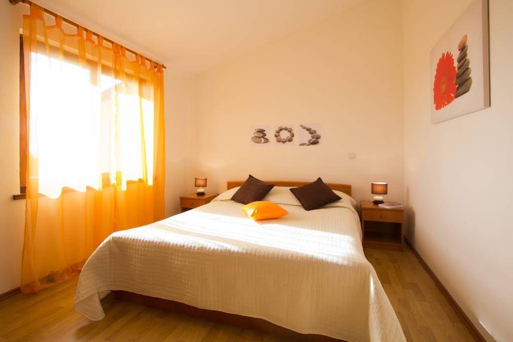 Apartments Filip & Tara