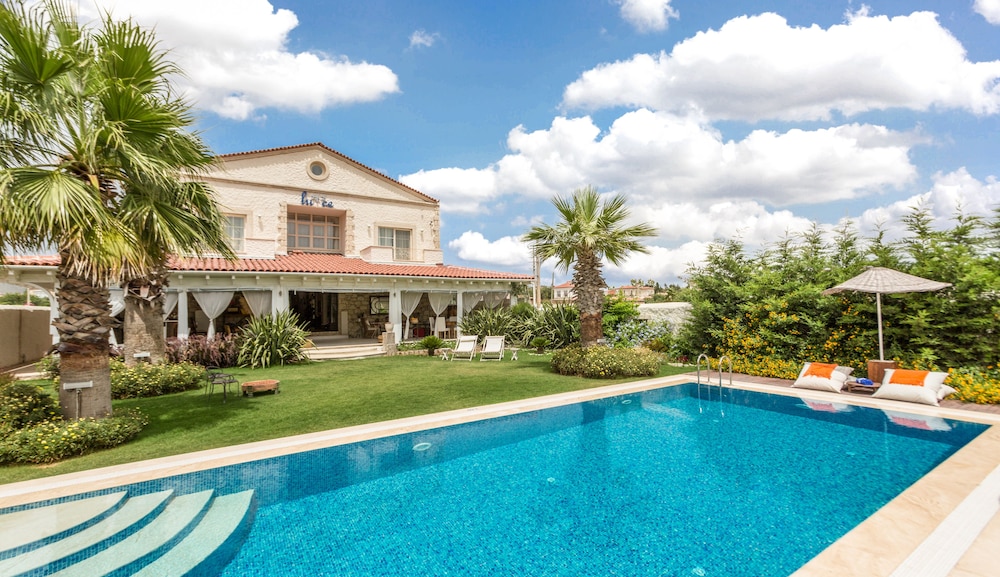 Alacati Luce Hotel