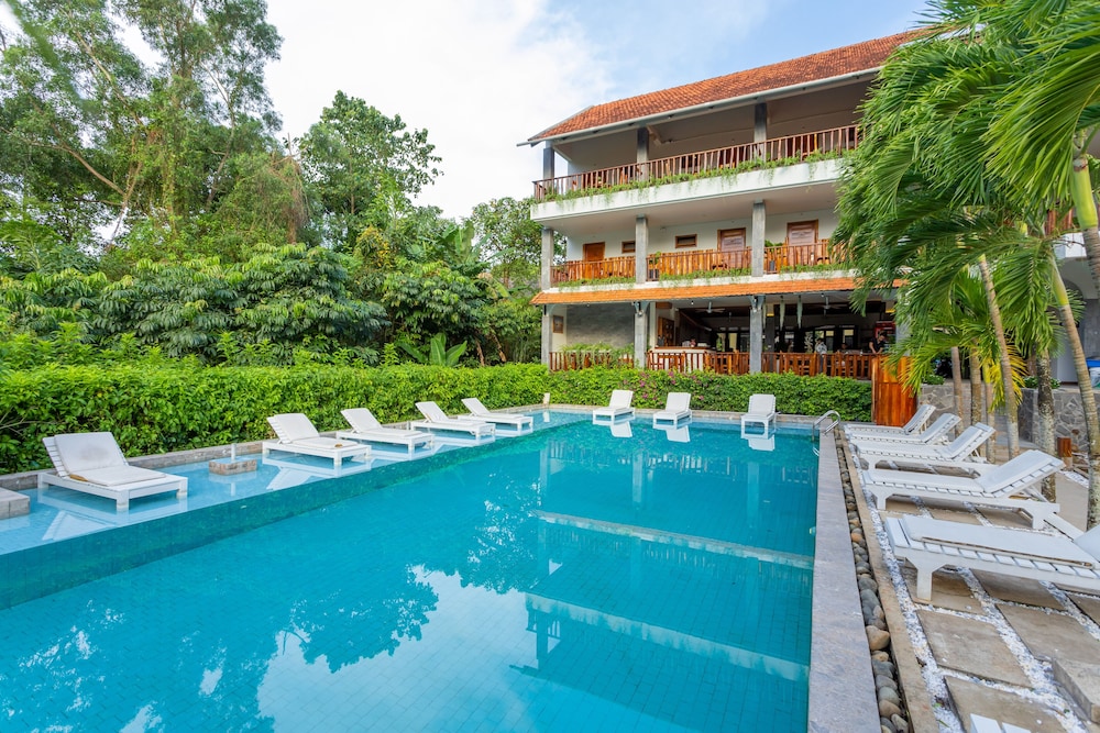 Bauhinia Resort & Spa