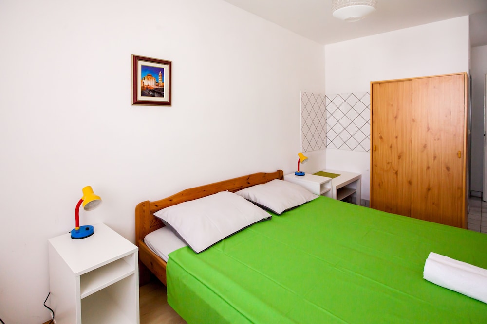 Friendly People's Guest House