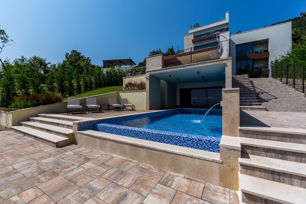 Villa Altavista