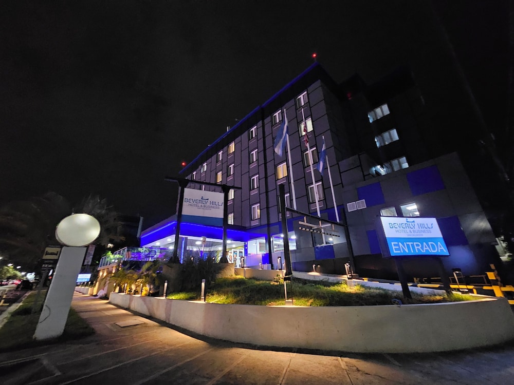 Beverly Hills Hotel & Suites San Salvador