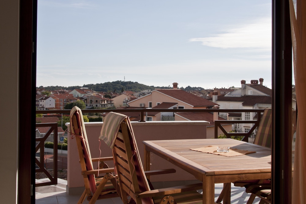 Apartments & Rooms Camaiore