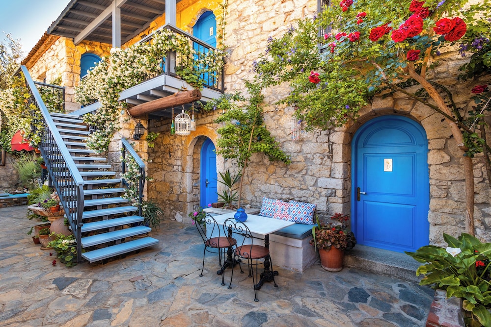 Alacati Eski Ev Hotel