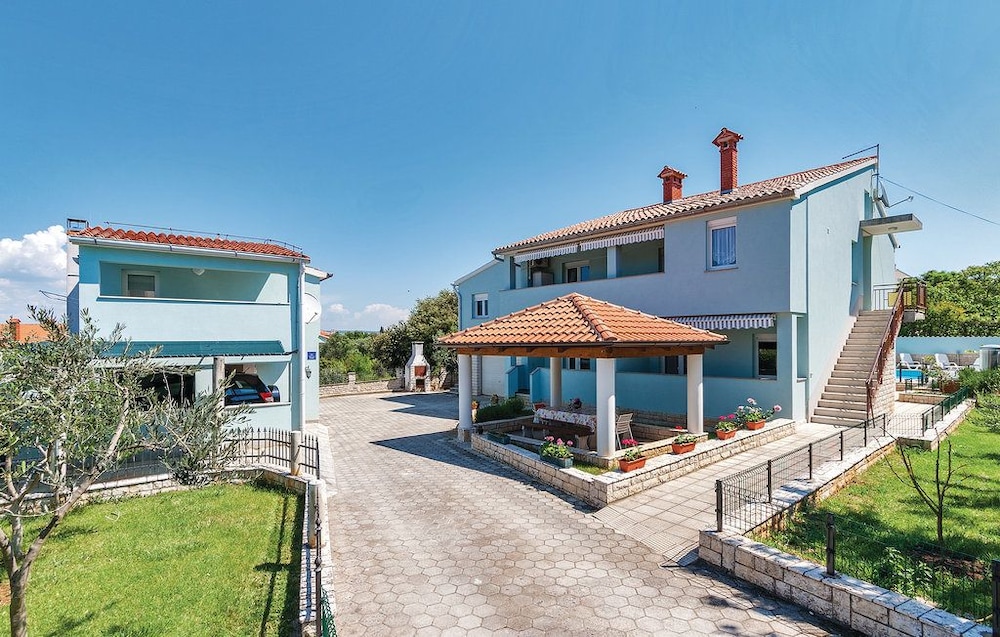 House Tanja