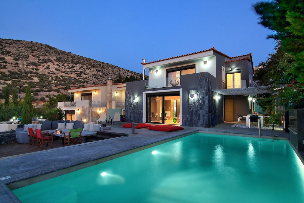 Villa Adam