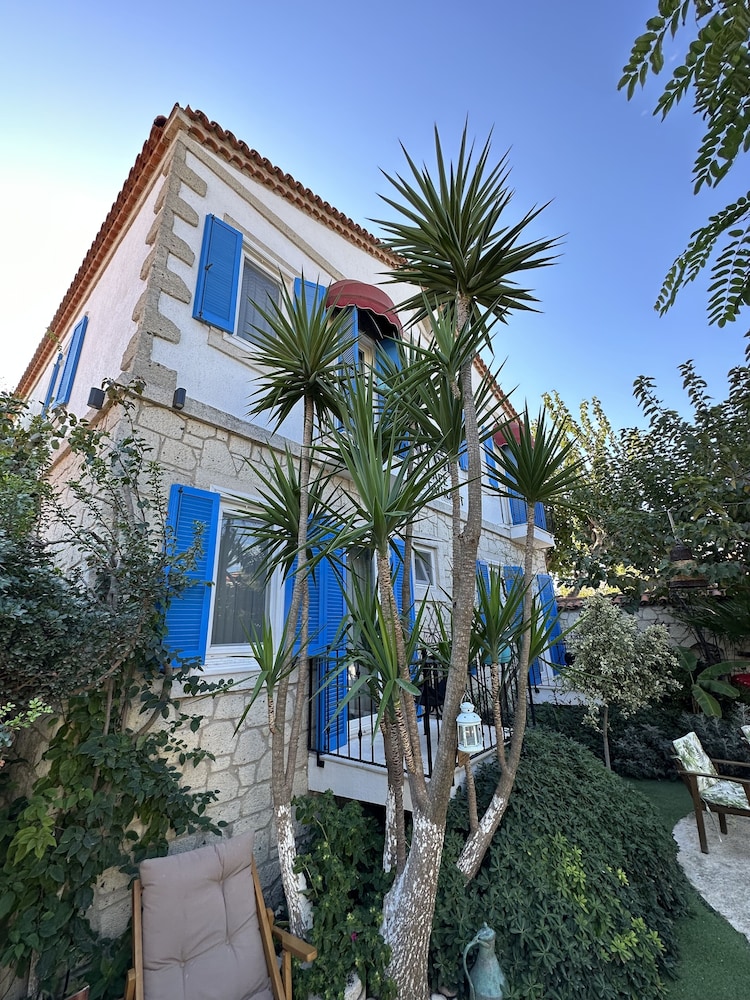 Alacati Kayezta Hotel