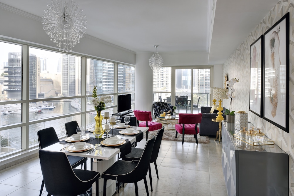 Al Sahab by Dream Inn Apartments