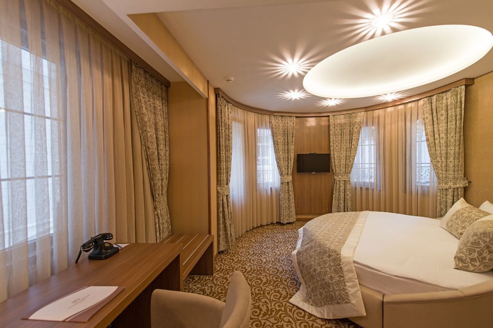 Cesmeli Konak Otel Silivri