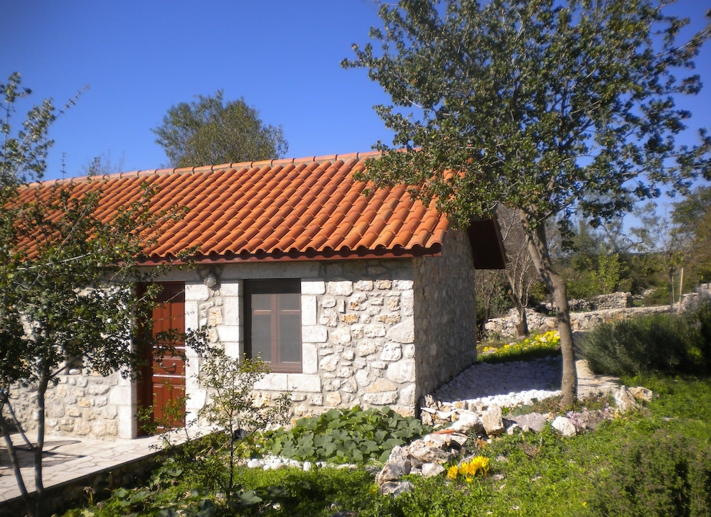 Stone House For You