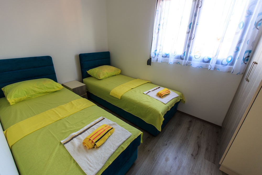 de Lux Apartments Luka