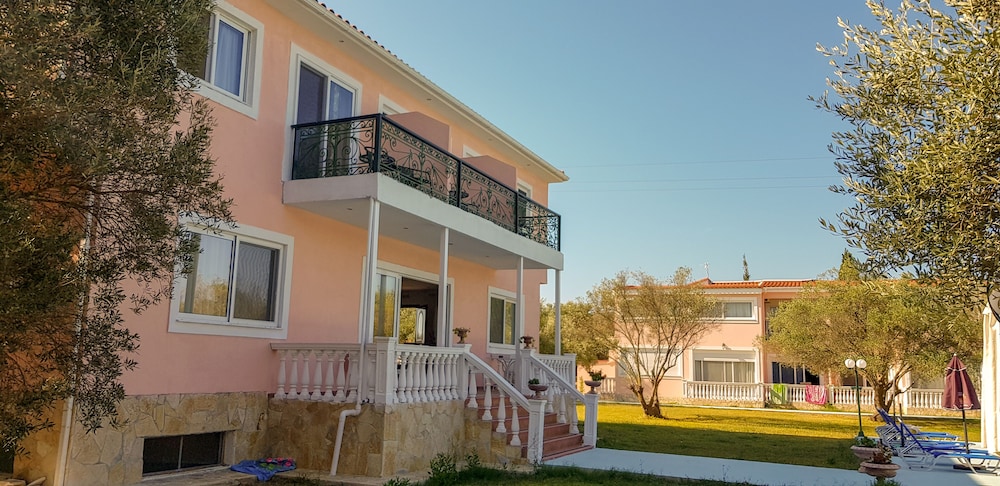 Ai Helis Resort