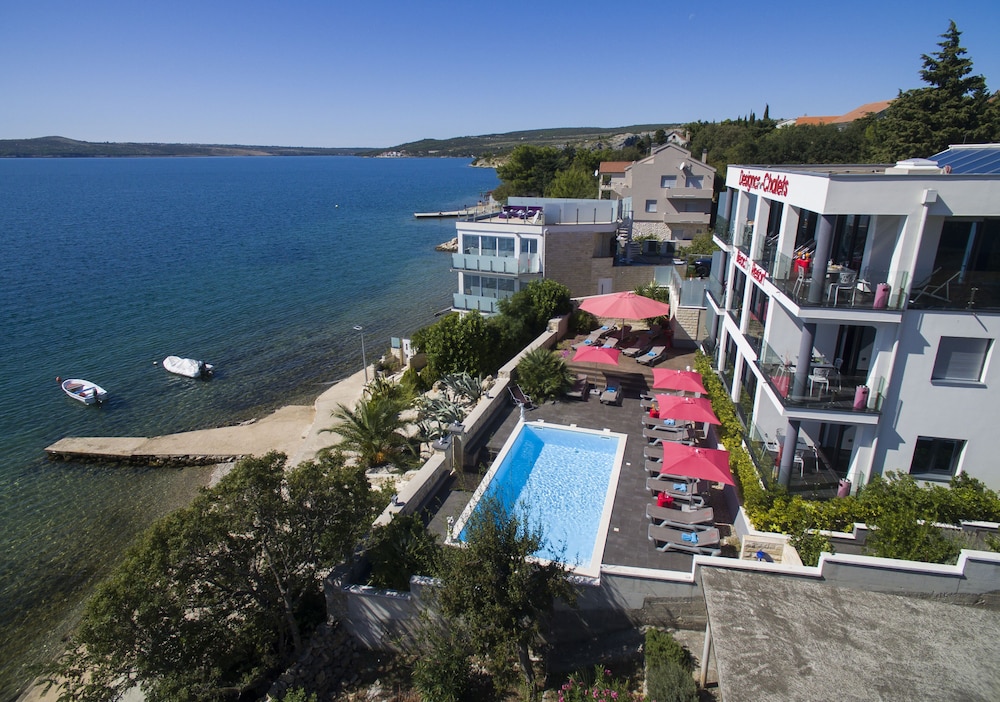 Design Beachresort