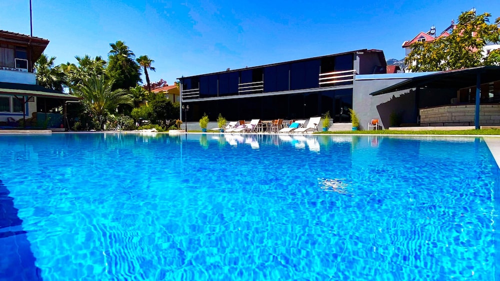 Erendiz Garden Hotel