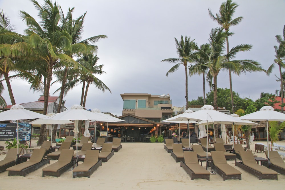 Two Seasons Boracay Beach Resort