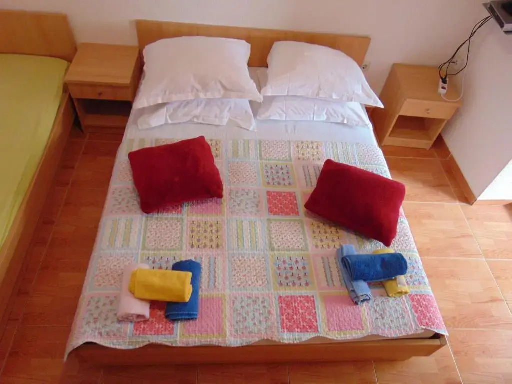 Studios Ravlic Marija
