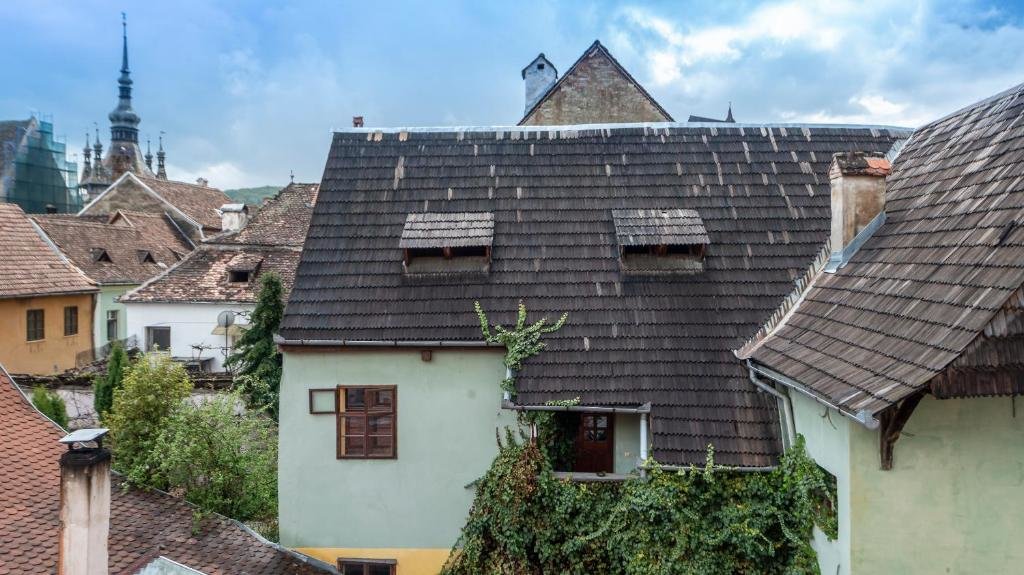 Burg Hostel