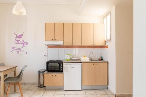 Achilleas Hotel Apartments