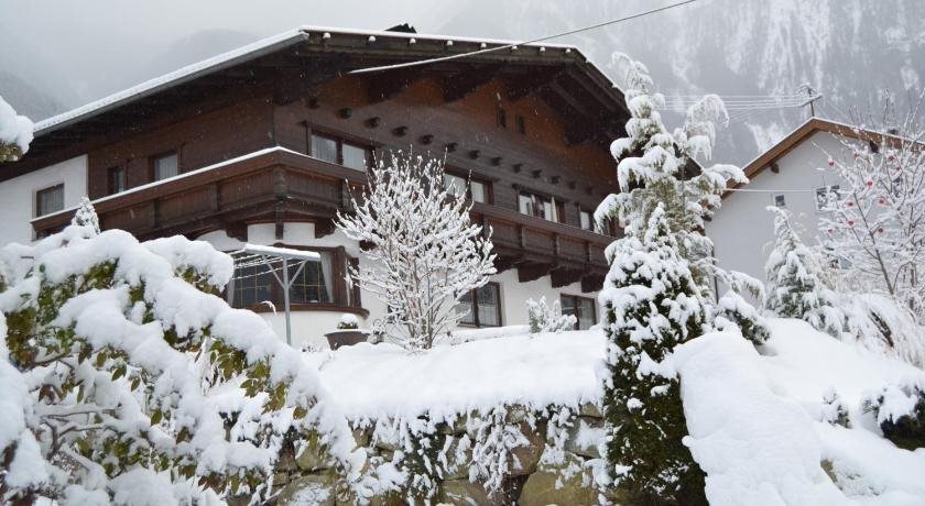 Pension Haus Dorli Falkner