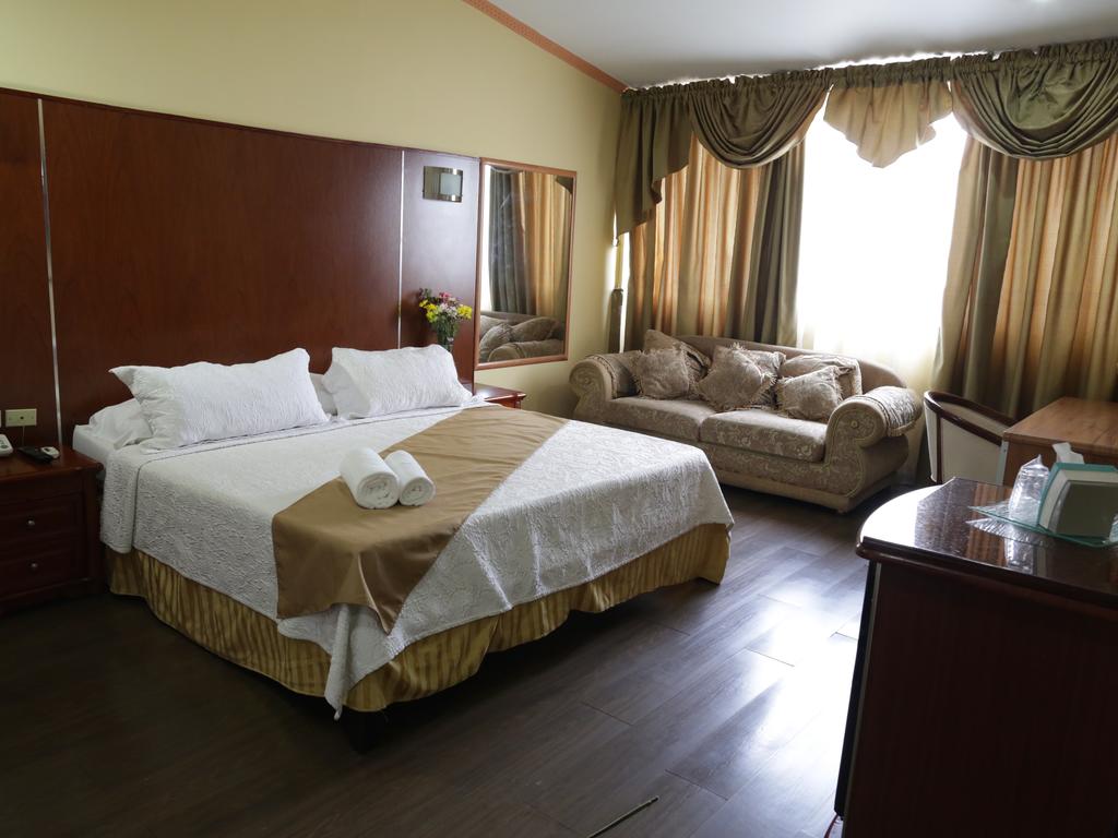 Hotel La Cresta Inn