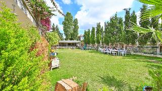 Alasonya Otel Alacati by Lamira